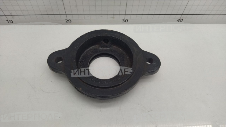 Крышка подшипника Есиль-760,КЗС-1218,Есиль-740,КЗС-812 Гомсельмаш