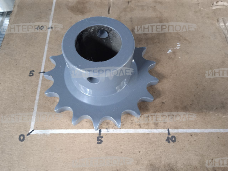 Звездочка (z=17, t=15,875) элеватора Claas (Tucano 320,330,340)