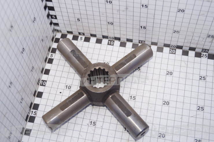 Крестовина дифференциала