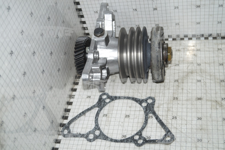 Привод вентилятора нов.обр. 3-х ручьевой ЯМЗ-236, КСК-100, Т-150, Вектор (ЯЗТО), аналог