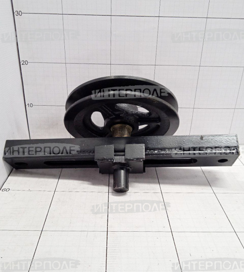 Устройство натяжное привода соломотряса со шкивом КЗС-7,Есиль-730,КЗС-812,Есиль-740,КЗС-10К,Есиль-740 Гомсельмаш