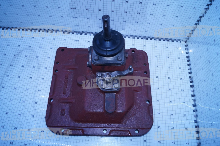 Крышка КПП (нов.обр.) ДТ-75