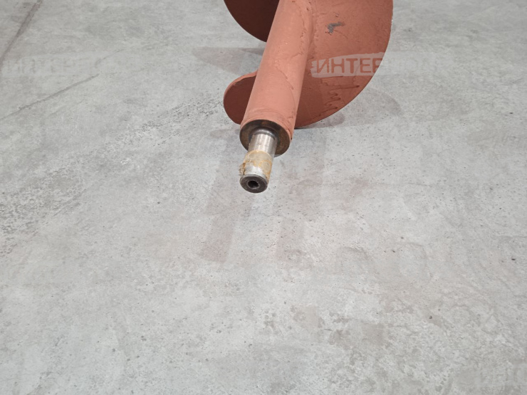 Шнек загрузной зерновой (L=1816мм,с2017 г.в., под новый редуктор) шлиц.Есиль-760, КЗС-1218, Есиль-750,КЗС-10К Гомсельмаш