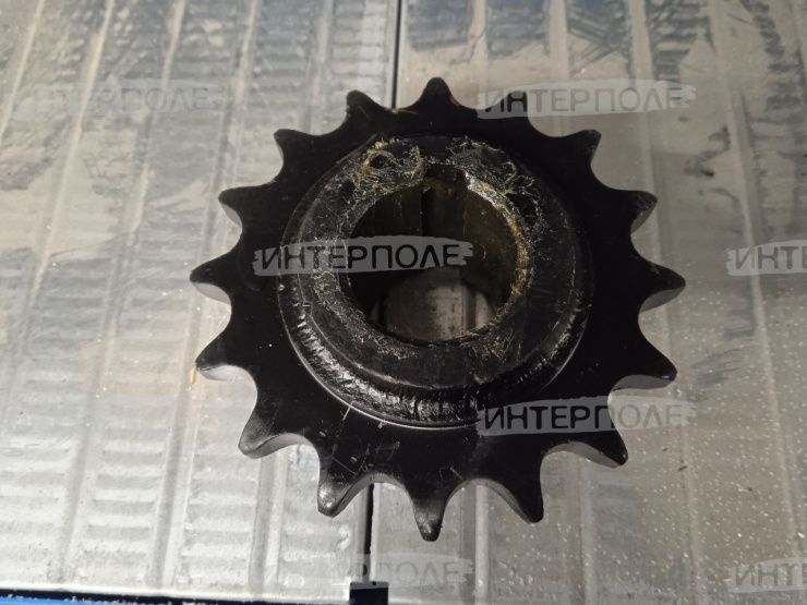 Звездочка (z=16, t=19,05, d=35) редуктора бункера Есиль-760,КЗС-1218,Есиль-730,КЗС-7,Есиль-740,КЗС-812,Есиль-750,КЗС-10К Гомсельмаш