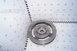 Шкив компрессора (в сборе со ступицей) К-701