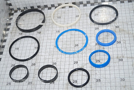 Ремкомплект гидроцилиндра (МЦ80х40) ПКУ-0,8 МТЗ, ЛТЗ, ЮМЗ