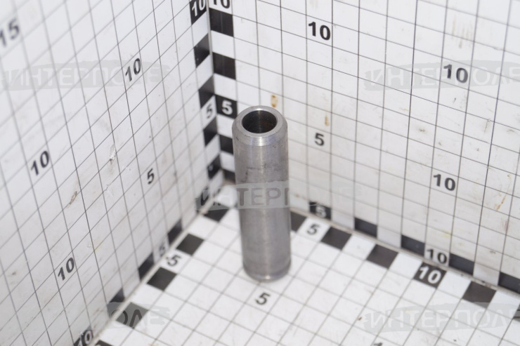 Втулка направляющего клапана ЯМЗ,ДТ-75,Т-4 (ПАО Автодизель)