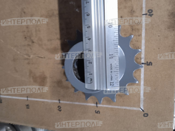 Звездочка (z=17, t=15,875) элеватора Claas (Tucano 320,330,340)