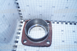 Корпус уплотнения каретки с кольцом ДТ-75