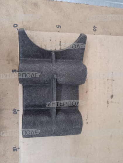 Вкладыш кожуха защитного верхнего вала наклонной камеры Есиль-740,КЗС-812,Есиль-730,КЗС-7Гомсельмаш