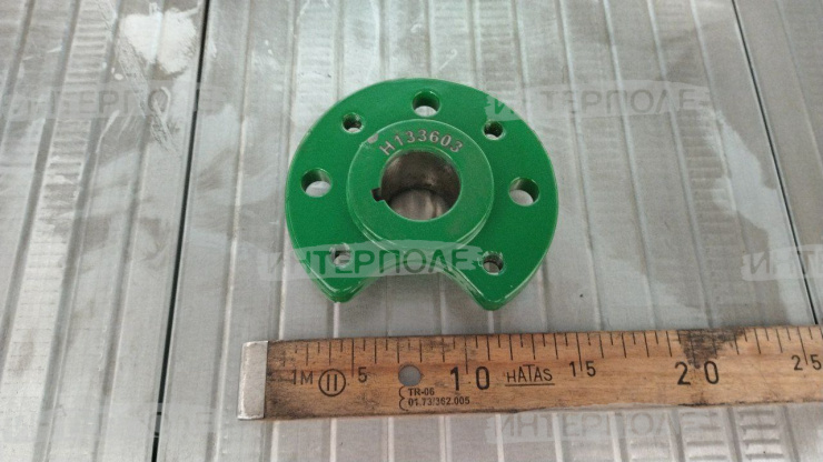 Ступица John Deere
