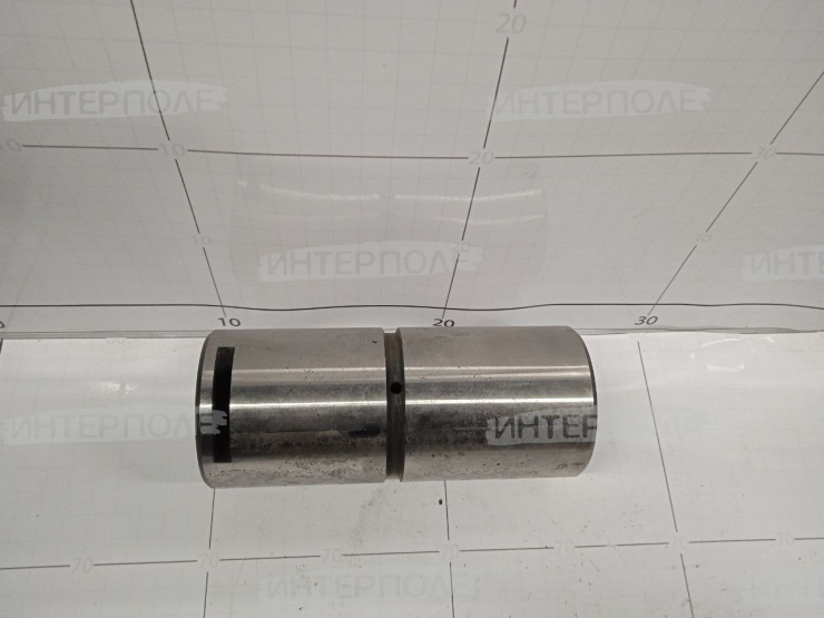 Палец стопорный крепления рамы John Deere (JD9520/9620) Аналог