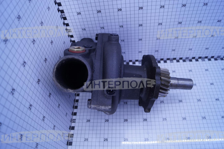 Насос водяной QSM11 (длинный вал) (Бюлер)