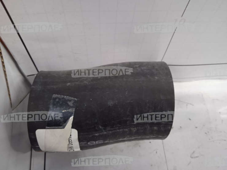 Шланг радиатора John Deere Оригинал