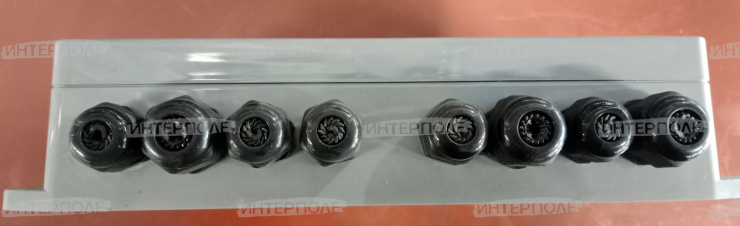 Блок коммутации и управления опрыскивателя