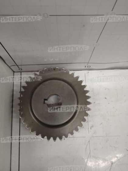 Шестерня привода гидронасоса z-37 косилка M150-200 MacDon (Original)