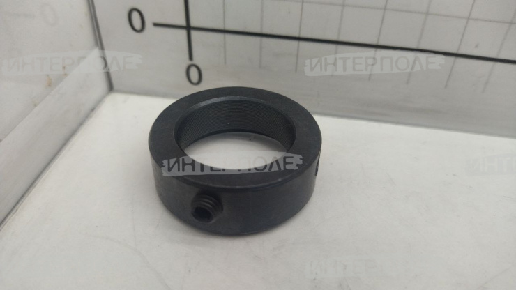Кольцо стопорное подшипника John Deere