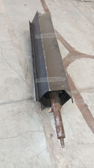 Битер отбойный с валом РСМ-10Б.01.21.615 Дон-1500Б