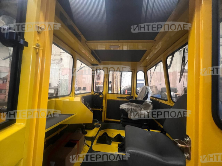 Кабина К-700 (новая, высокий потолок)
