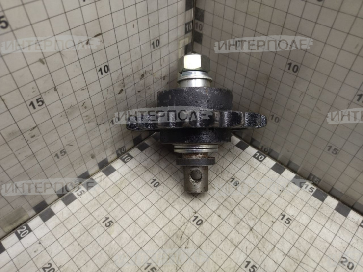Звездочка (z=18, t=19,05) натяжная привода вариатора в сборе Вектор, Дон-1500А/Б