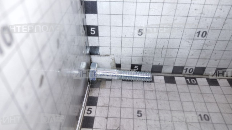 Болт М10х 50 шестигранная головка , оцинк., Claas 