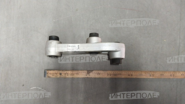 Рычаг John Deere S550 (s/n 745100-764999), S650 (s/n 765000-785000), S660 (s/n 745100-785000), S670 (s/n 745100-785000), S670HM (s/n 765000-earlier)