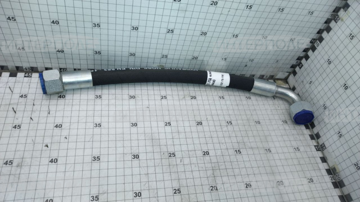 РВД Ф16 L 410 М27 (ДТ-75) ключ 32 (гайка 90°-гайка)