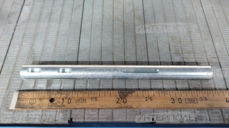 Вал верхний колосового элеватора John Deere (9470 STS, 9560 STS, 9570 STS, 9650 STS, 9660 STS, 9670 STS, 9750 STS, 9760 STS, 9770 STS, 9860 STS)