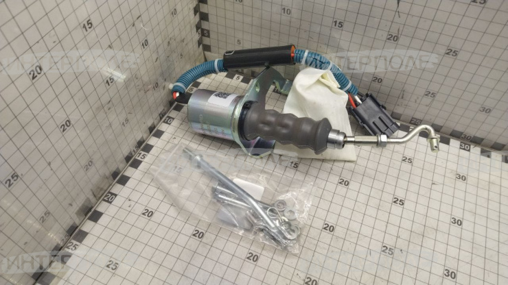 Электромагнит останова двигателя (соленоид) ACROSCummins 6CTA-8.9 "CUMMINS"