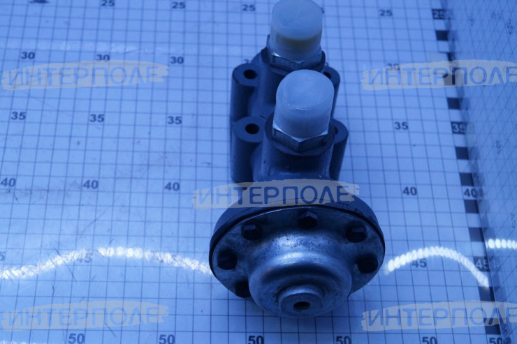 Гидрораспределитель подъема кузова прицепа КАМАЗ