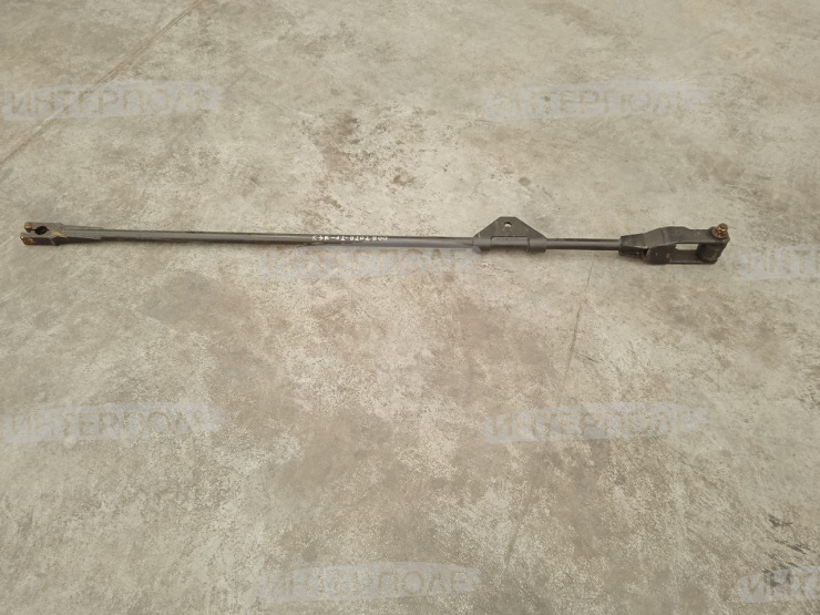 Тяга привода стрясной доски с сайлентблоком лев. усил. Есиль-740,КЗС-812,Есиль-760,КЗС-1218,Есиль-750,КЗС-10К Гомсельмаш