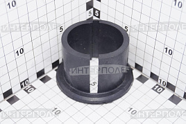 Втулка цапфы большая пласт. МТЗ
