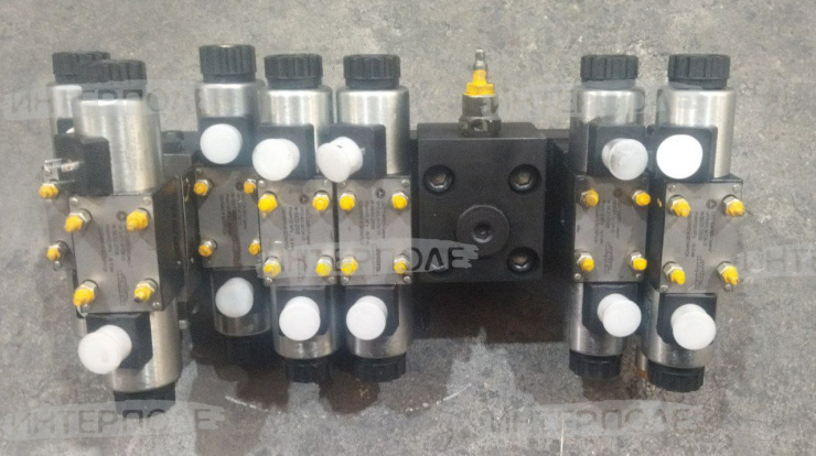 Гидроблок КЗС-812, КЗС-812 с копнителем САЛЕО