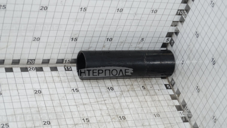 Втулка распорная оси нижней