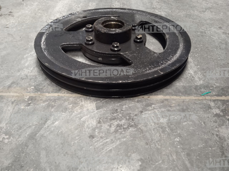 Шкив 2-руч. вала привода очистки Есиль-740,КЗС-812,Есиль-760, КЗС-1218,Есиль-750,КЗС-10К Гомсельмаш
