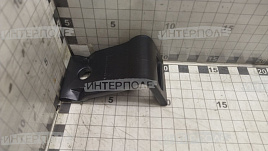 Зажим (кронштейн) для S-образной стойки 2470 30х10 мм. Рама 50x12 мм. (Bellota)