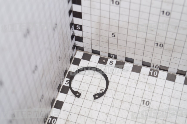 Кольцо стопорное В- 40 внутреннее