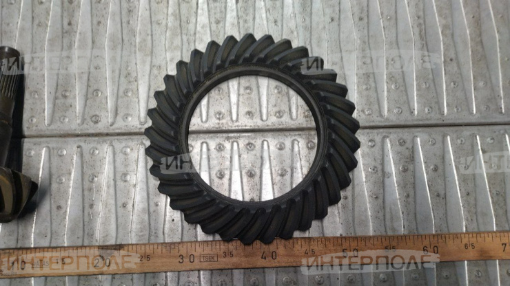 Пара главная гипоидная под гайку (13T/33T) М30 JCB