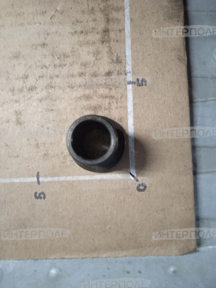 Втулка с буртиком CLAAS (Mega, Lexion)