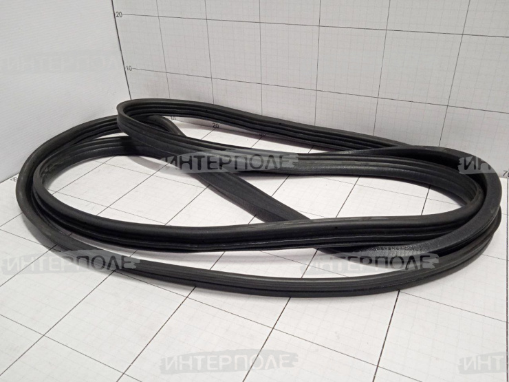 Уплотнение бокового стекла кабины Claas (TUCANO 320,450-440,580-570)