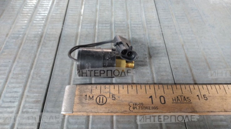 Датчик воздуха (3510,3520,3522,4890,6610,6710,6810,6910,6650,6750,6850,6950,T550,T560,T660,T670,W540,W550,W650,W660,7760,9400,9450)John Deere Оригинал