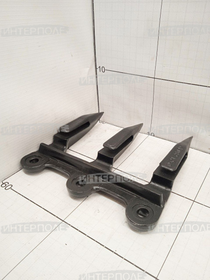 Палец тройной Claas