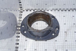 Фланец (корпус подшипника 80210 лев. ) до 2013г. верхнего вала наклонной камеры Есиль-740,КЗС-812,Есиль-760,КЗС-1218,Есиль-750,КЗС-10к Гомсельмаш