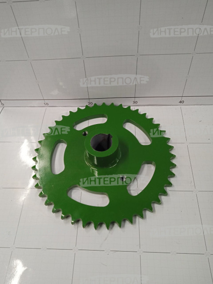 Звездочка (z=43) ведущая John Deere (660/670/680/690/760/770/780/785/790)