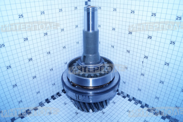 Вал первичный КПП-152 (с делителем) в сборе (ОАО КамАЗ)