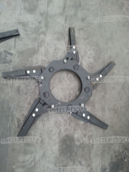 Крестовина правая ЖВП-4,9 с МПН "Бердянские Жатки"