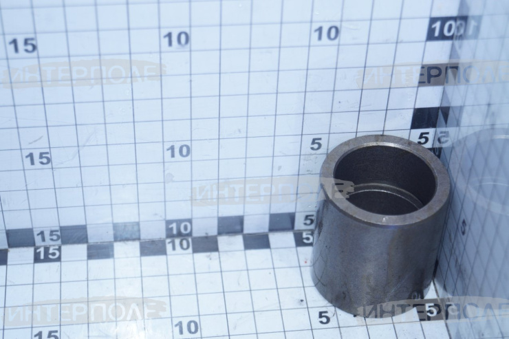 Втулка цапфы Т-40