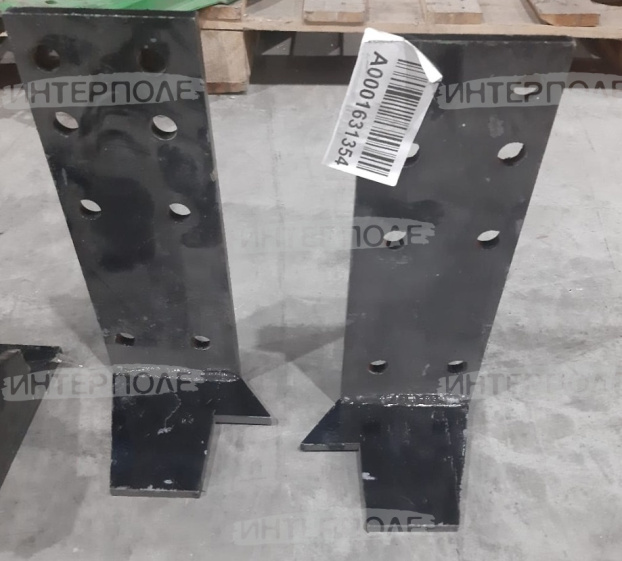Кронштейн двигателя (4+2шт) К-700 под 340л.с